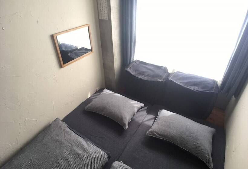 اتاق استاندارد, Guest House Golden Mile Hostel