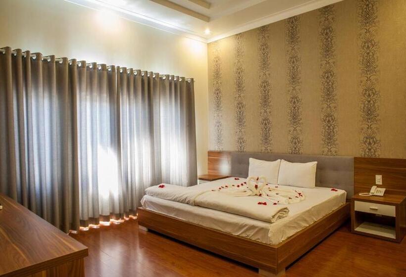 سوئیت با تخت بزرگ, Trieu Khang Hotel Gần Sân Bay Cam Ranh Near Cam Ranh Airport
