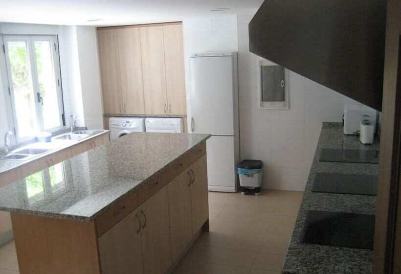 四人标准间, Albergue Turístico Rio Aragon