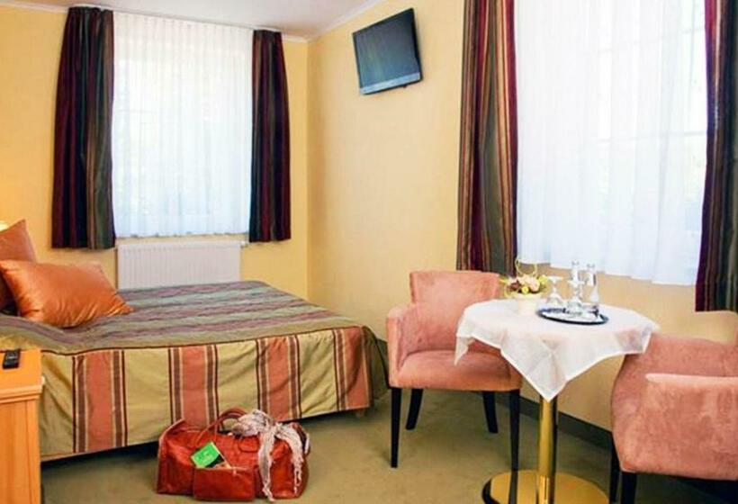 标准单人间, Strandhotel Buckow Resort & Spa Gut Hotels See