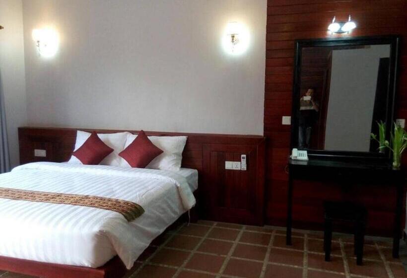 Номер Deluxe Кровать Кинг, Siem Reap Lodge Eecfc Homestay Vsv