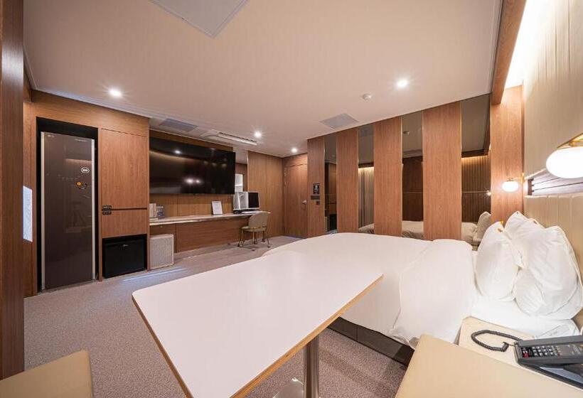 Семейный Номер, Sangju Brown Dot Hotel Sangju Branch