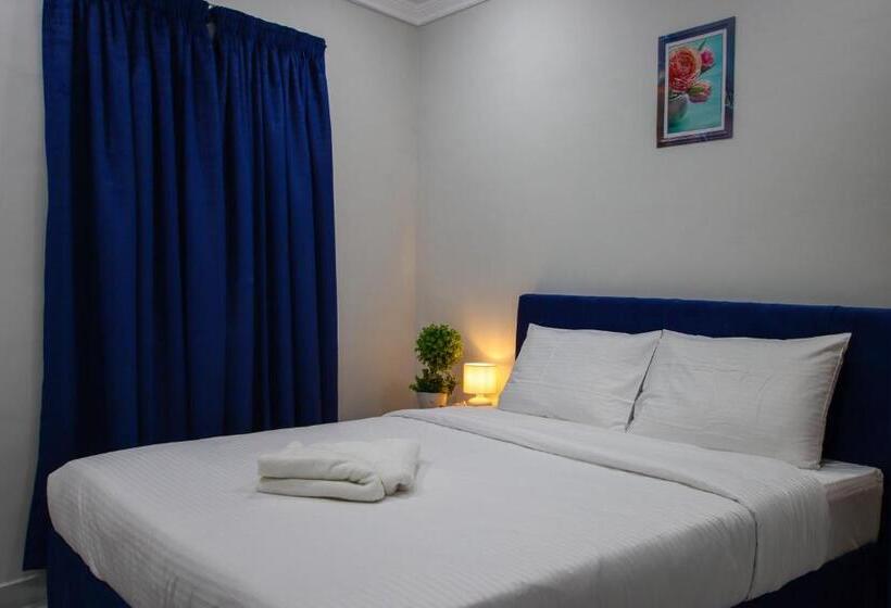 Апартаменты Deluxe 3 Спальни, Star Night Apartments