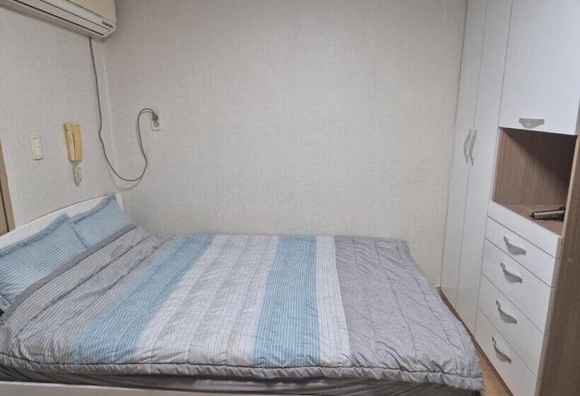 스탠다드 룸, Petit House