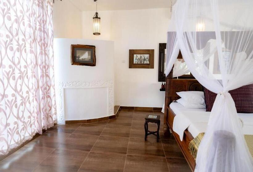Номер Стандарт, Jafferji Beach Retreat