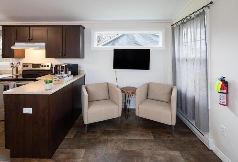 Дом 2 Спальни, Fossil Farms Oceanside Retreat