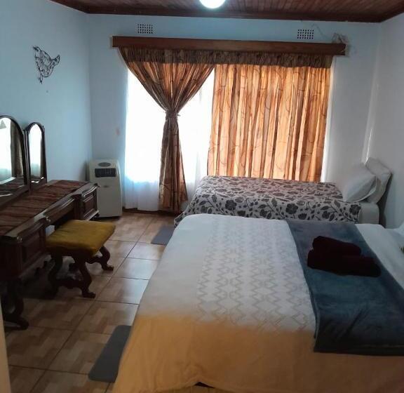 标准间, Mantombi S Guest House
