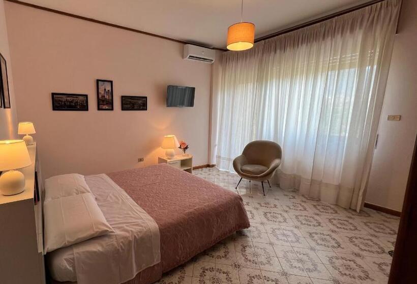 Номер Стандарт с Балконом, Villa Varano
