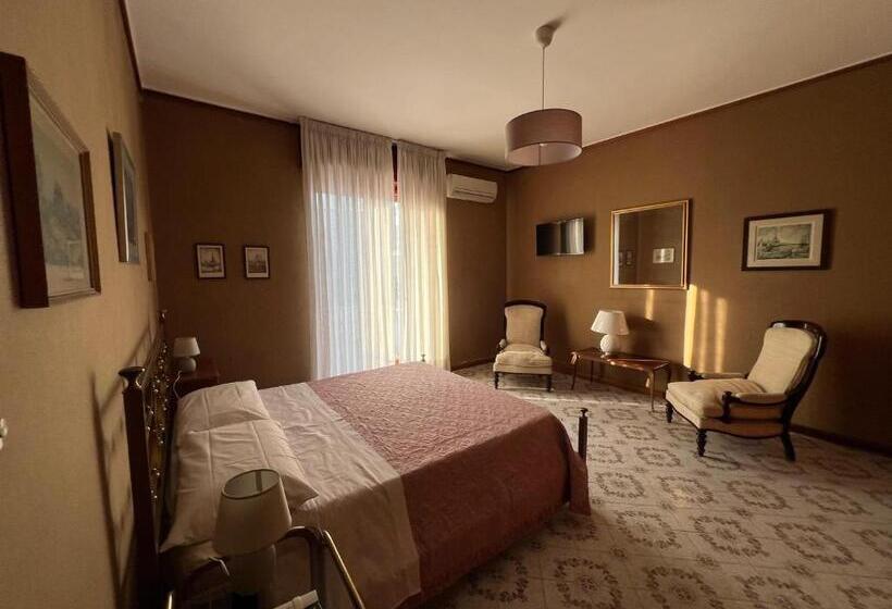 Четырехместный Номер Deluxe, Villa Varano