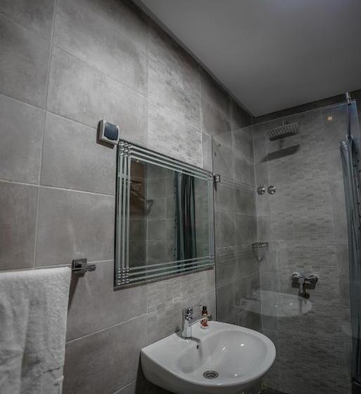 Номер Стандарт Трехместный, Arabesque