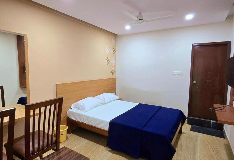 标准间, Nandan Residency