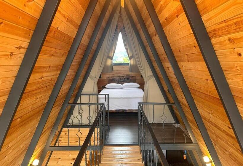Четырехместный Номер Стандарт, çicek Bungalov