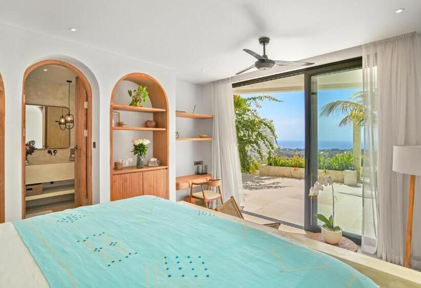 Номер Стандарт, Castle Lunita Top Ocean View Villa Of Uluwatu