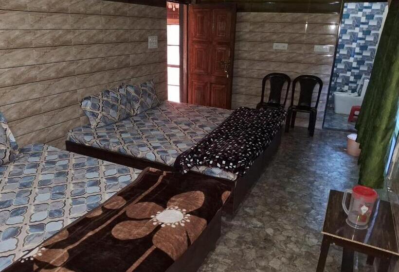 Семейный Номер Deluxe, Tirupati Bhawan