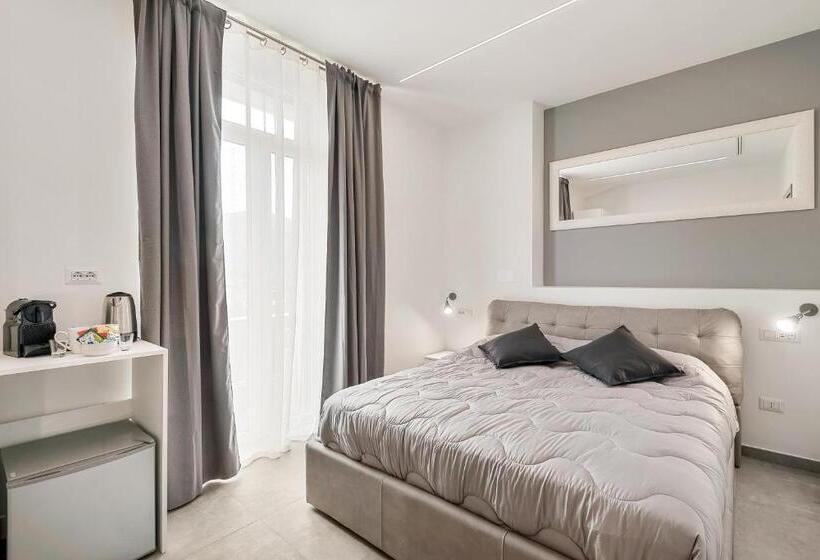 اتاق استاندارد با بالکن, Home 501 Guest House   La Spezia