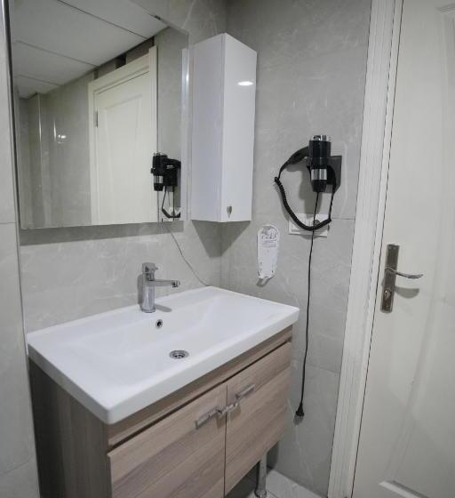 اتاق استاندارد, Amazon Suit Otel