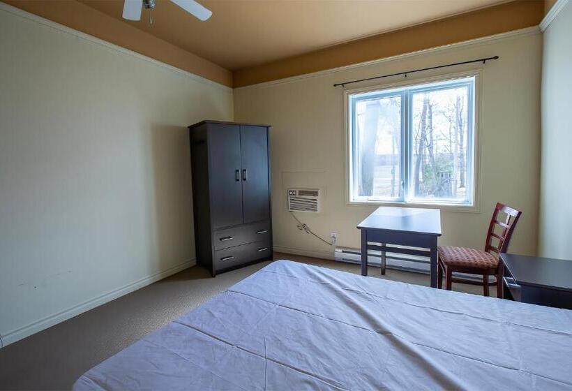 Номер Стандарт, Room In Guest Room   Private Room3 Autonomous South Bank Urban Countryside   A15