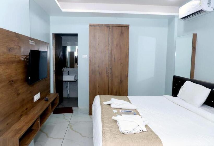Номер Superior Кровать Кинг, Twarita Executive Lodge