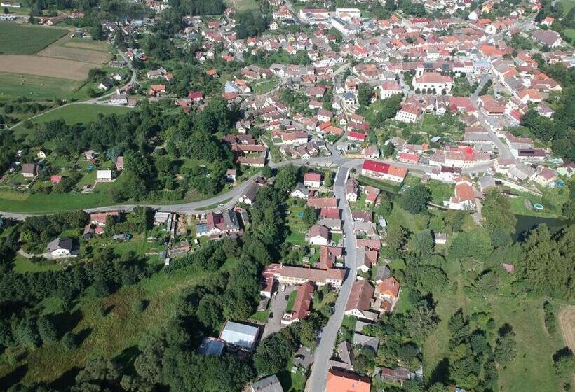Апартаменты 2 Спальни, Penzion Dajan