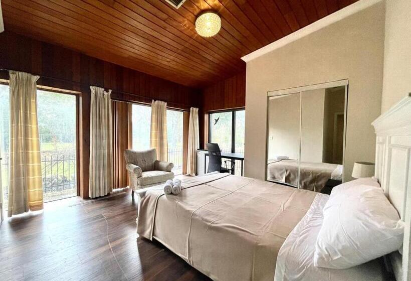 Номер Deluxe Кровать Кинг, Vihome 368  Quiet House Near Bayview Village And Subway