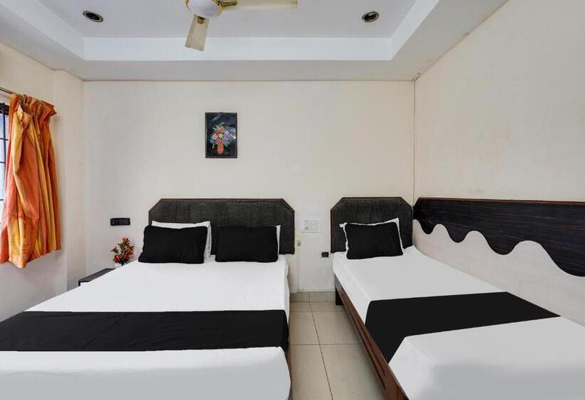 Номер Стандарт, Super Hotel O Park Town Near Nehru Stadium