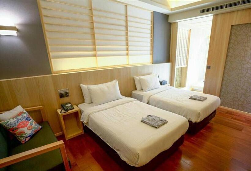 سوییت, Tangyue Resort