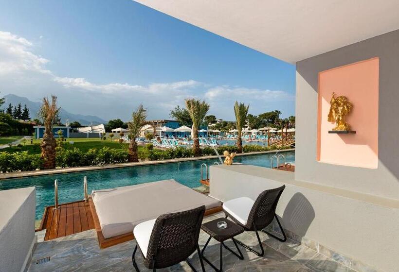 Standard swim-up room with pool view, Dosinia Luxury Resort Ultra All Inclusive