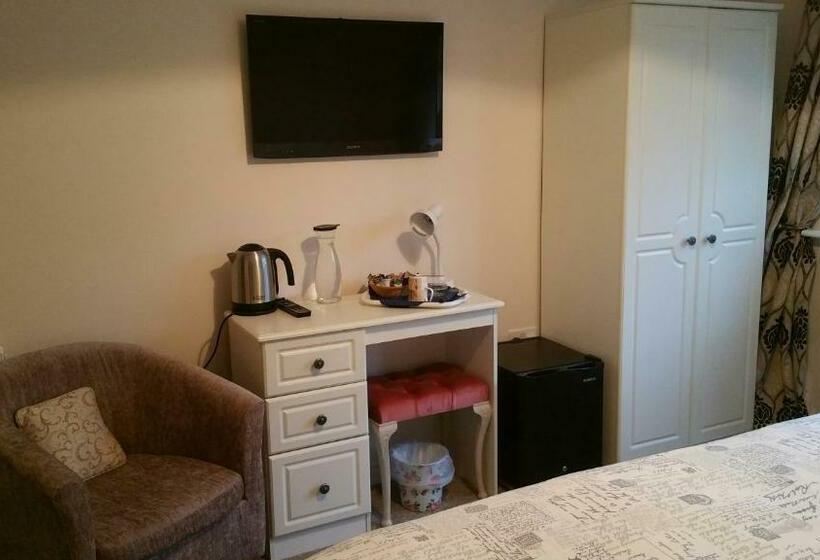 Номер Superior Вид на Сад, Wimborne Lodge