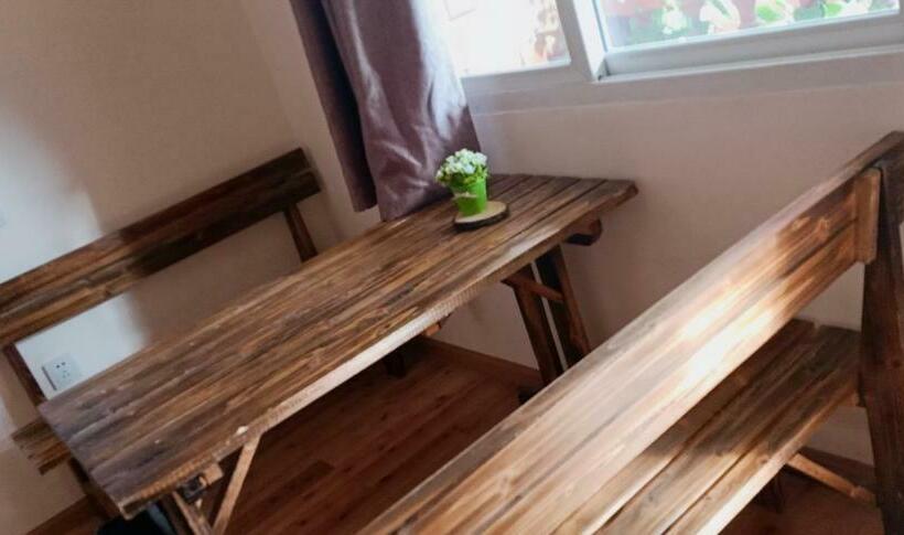 Кровать в Общей Комнате, The Moon Bird Hostel