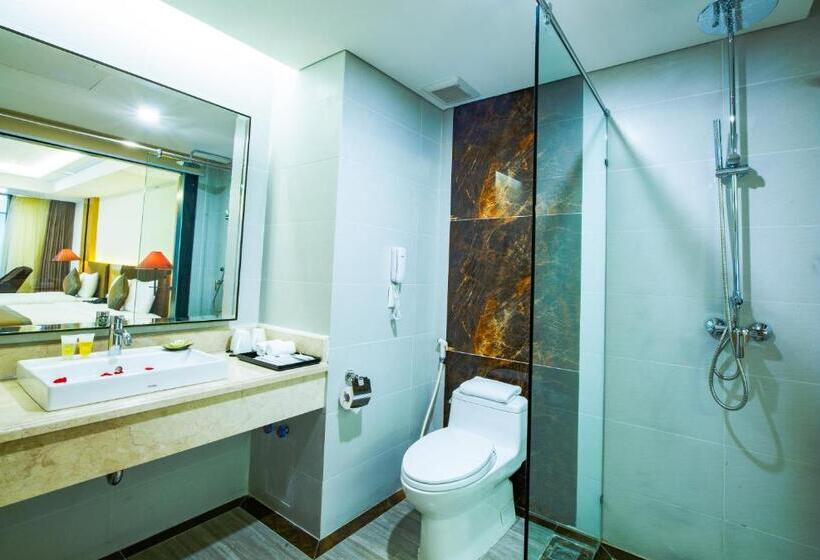 اتاق لوکس با چشم‌انداز شهر, Muong Thanh Luxury Da Nang