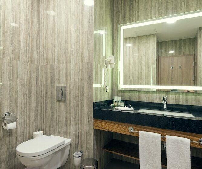 اتاق استاندارد, Wyndham Garden Astana