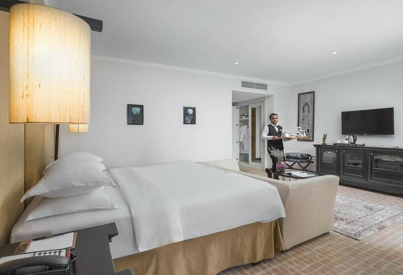 Номер Deluxe, Palace Gate Hotel & Resort By Ehm