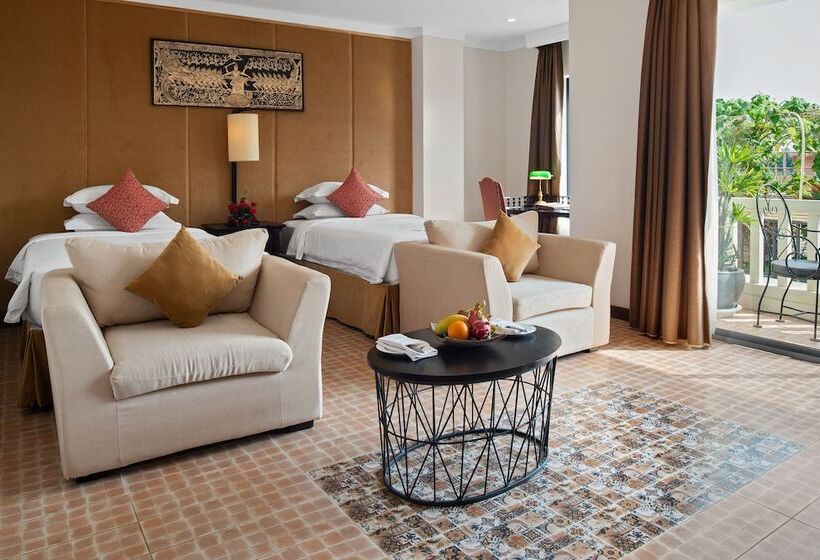 סוויטה מלכותית, Palace Gate Hotel & Resort By Ehm