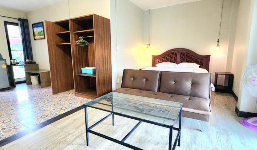 스탠다드 룸 킹사이즈 침대, Busaya Resort & Cuisine