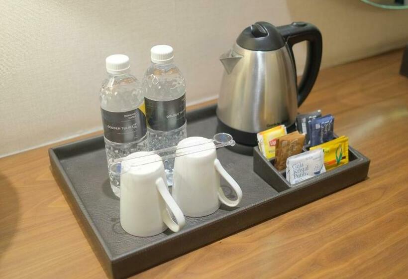 Pokój Deluxe Łóżko King Size, Golden Tulip Holland Resort Batu