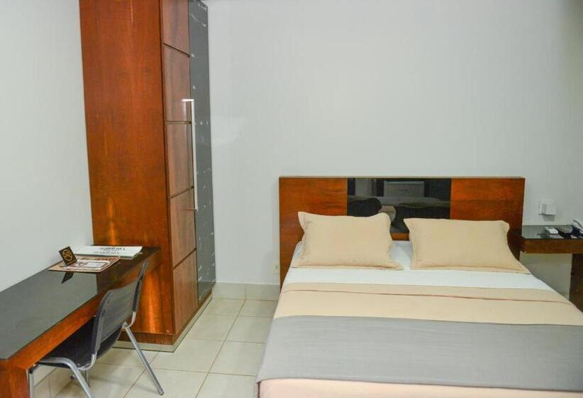 شقة غرفة نوم واحدة مزودة بشُرفة, Planaltos Palace