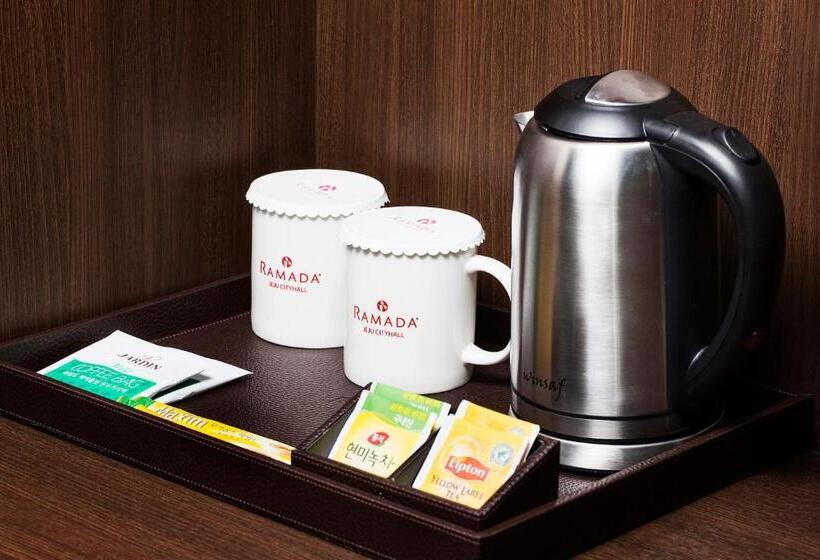 패밀리 룸, Ramada By Wyndham Jeju City Hall