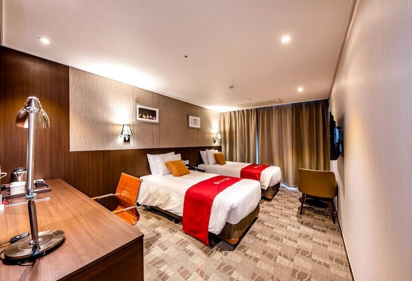 스탠다드 룸, Ramada By Wyndham Jeju City Hall