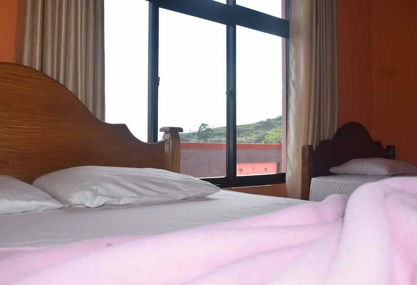 Трехместный Номер Deluxe, Southern View Holiday Resort