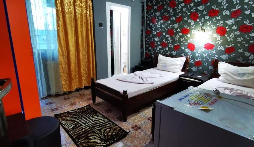 Cameră Standard cu Balcon, Max   Mamaia Nord