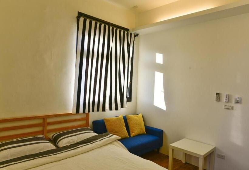 اتاق استاندارد, 5963 Turn Right B&b