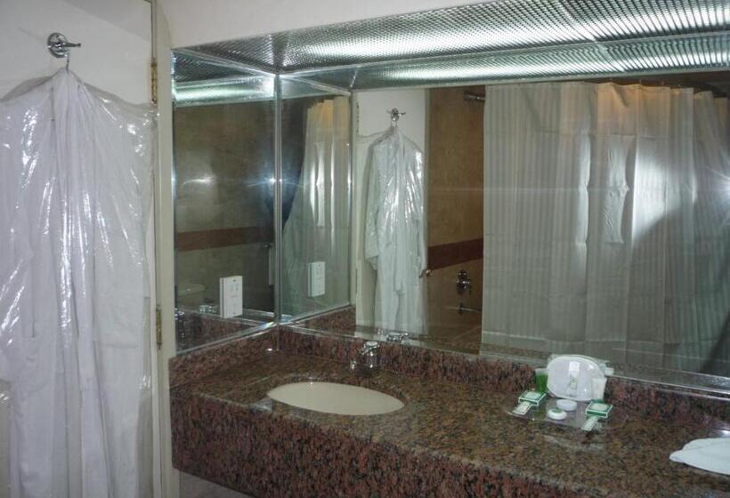 جناح غرفتين نوم, Hofuf