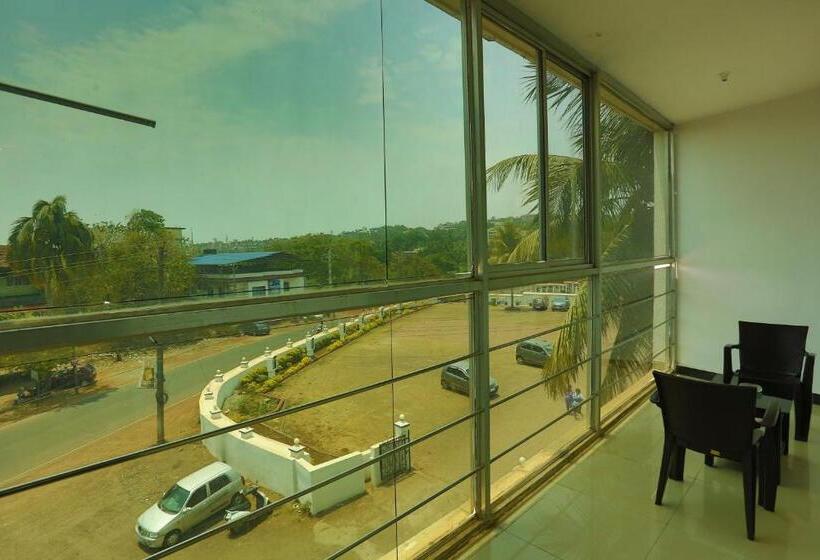 디럭스 룸, Motel La Grandeur