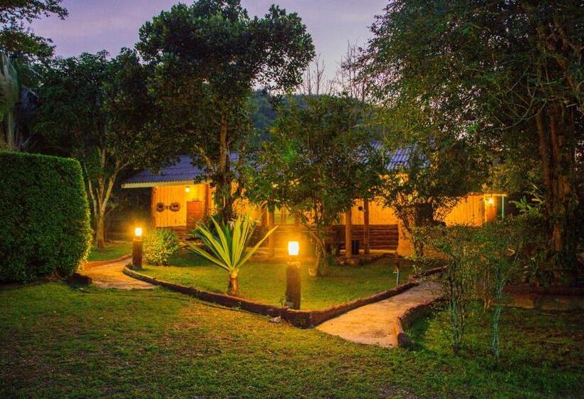 家族用バンガロー, Tanihill Resort