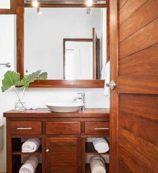 Номер Deluxe Вид на Море с Балконом, Casa Chachacha