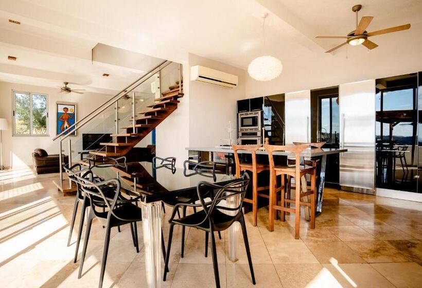 Номер Deluxe, Casa Chachacha