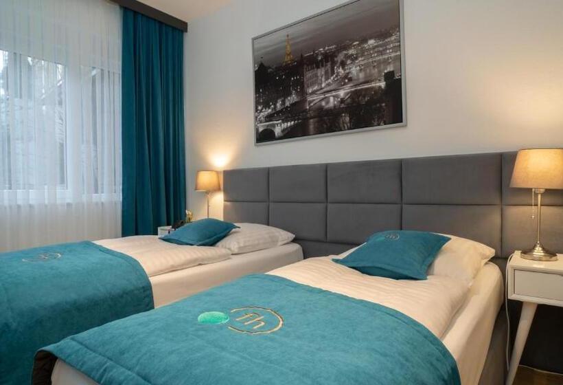 Номер Стандарт, Friends Hotel Bad Salzuflen
