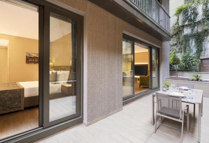 سوییت با چشم‌انداز باغ, Tzl Suites Hotel Nişantaşı