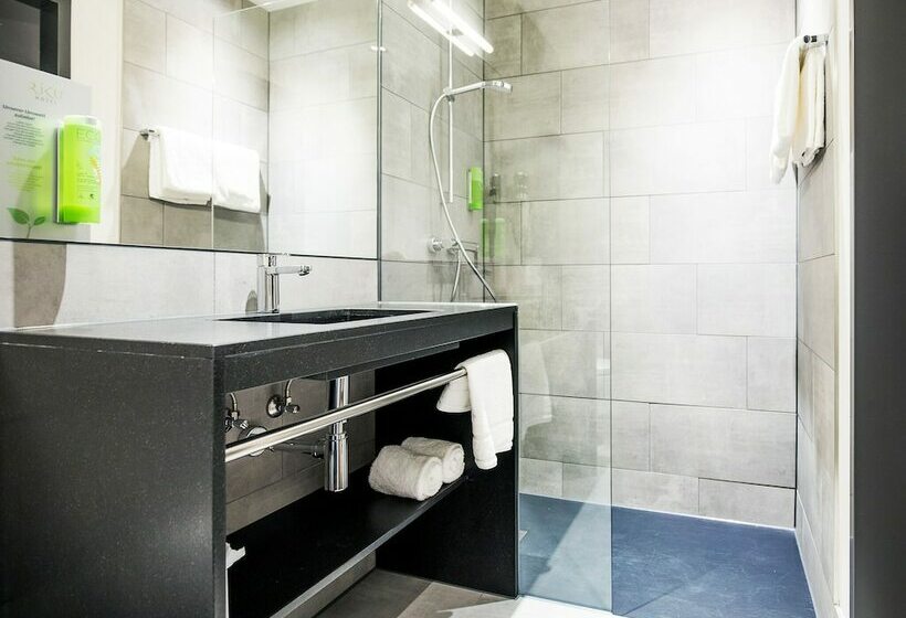 غرفة قياسية فردية, Riku Hotel Ulm