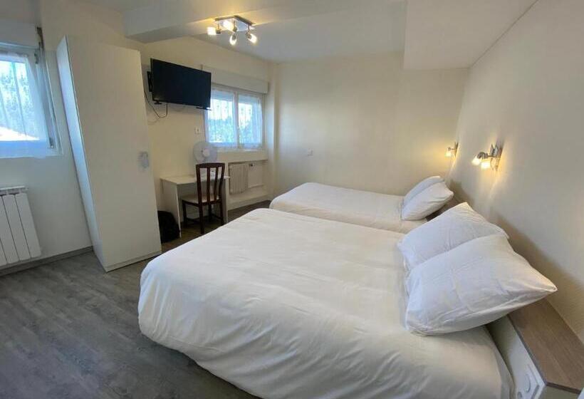 סוויטה משפחתית, De Bretagne